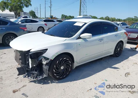 2017 Nissan Altima 2.5 S z USA, uszkodzony, nr VIN 1N4AL3AP6HN317522